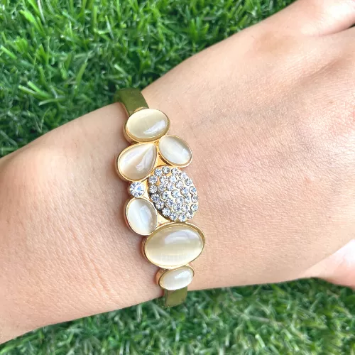 Gold Colored Mona Lisa Stone Bracelet For Girl And Women - Bracelets | Laadosa Creations