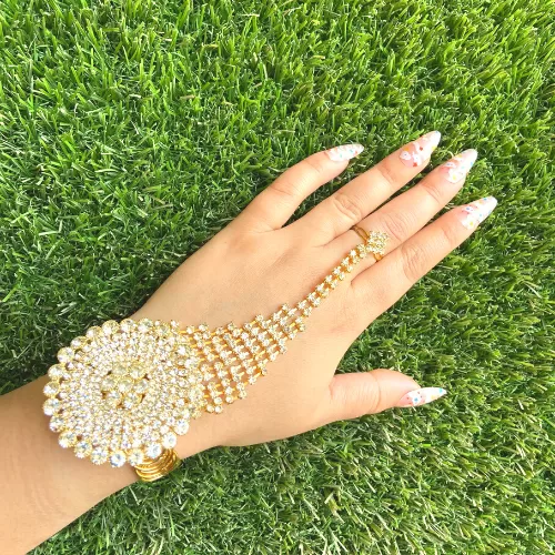 Silver Tone Haath Phool or Hath Panja for Women Image 3