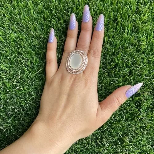 Oval Shaped Monalisa Stone Ring