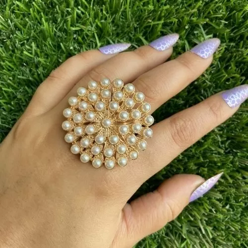 White pearls Italian Adjustable Ring Image 2