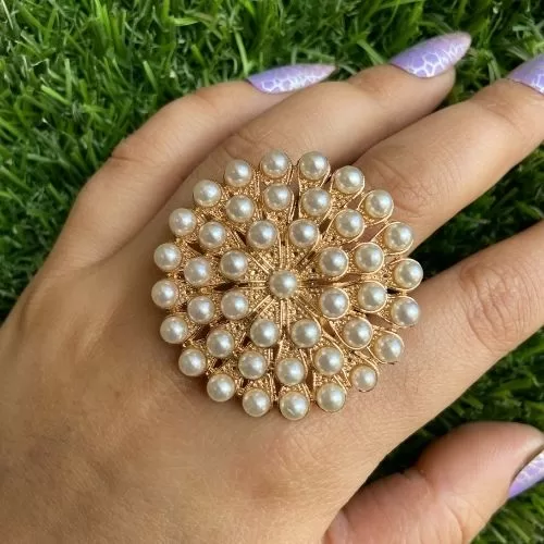 White pearls Italian Adjustable Ring Image 3