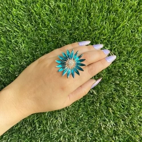 Marquise Cut Blue Flower Design Ring Image 4