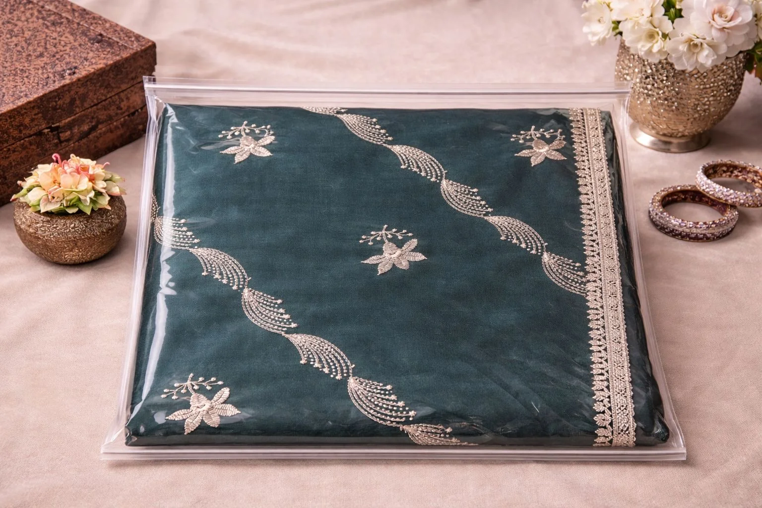 Net Saree Image 2